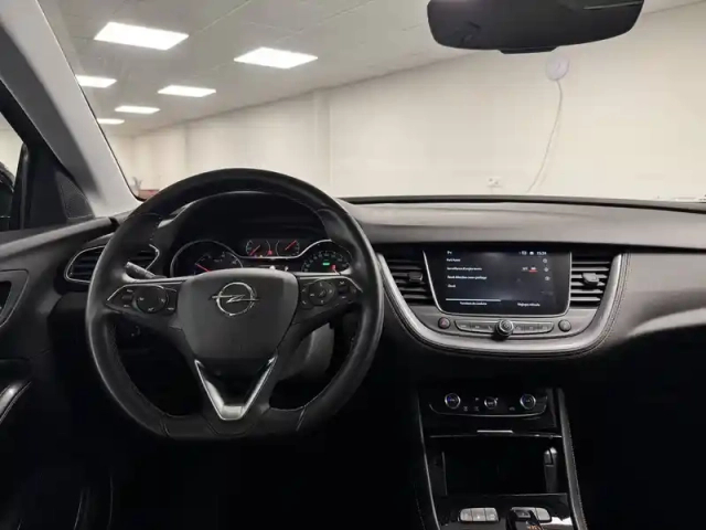 Opel Grandland X hybrid 225 ch bva8 — photo 74