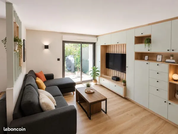 Duplex 85 m² avec jardin privatif - idéal pour la vie de famille, plein centre-ville