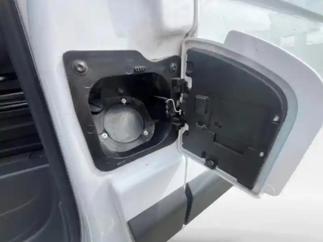 Renault Master fg f3500 l2h2 e-tech 130ch advance autonomie urbaine — photo 10