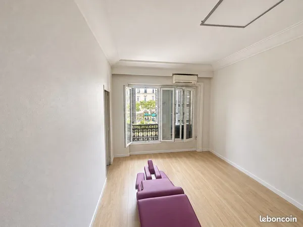 à louer - bureaux / local professionnel de 56 m² - marseille 1er, vieux-port