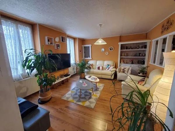 Maison 5 pièces 147 m²
