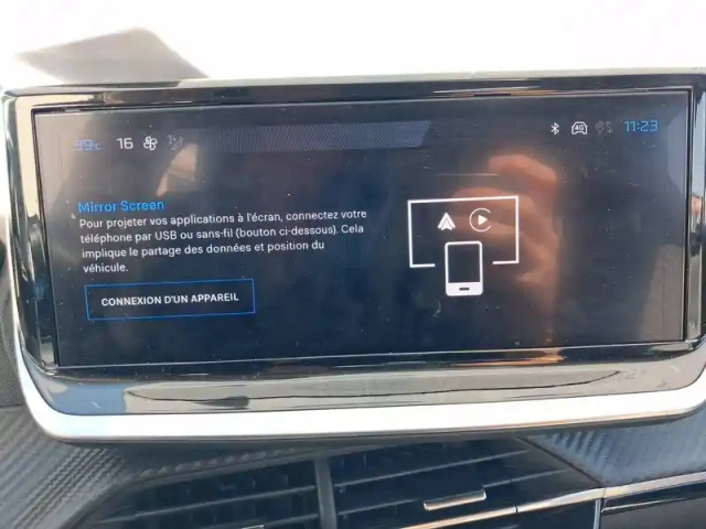 Peugeot 208 puretech 100 s&amp;s bvm6 — photo 14