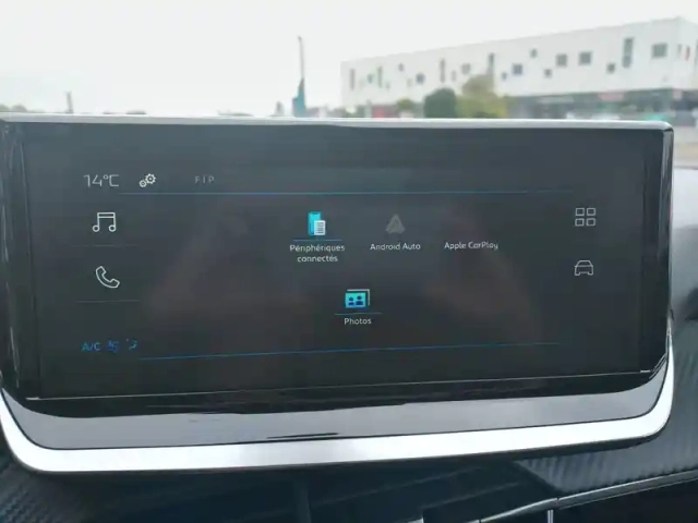Peugeot 208 hybrid 110 ch e-dcs6 — photo 18
