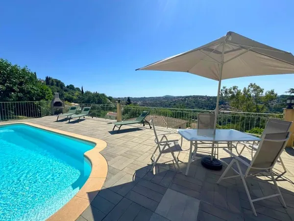 Vends villa - 123 m² - 6 pièces, 4 chambres - Biot 06410