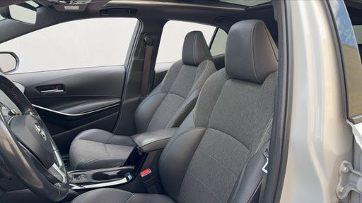 Toyota Corolla 1.8 VVT-i 122 Hybrid CVT - Design Pack – 2021 – 90035 km – Hybride essence – Boîte Automatique — photo 15