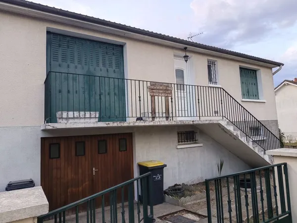 maison de 80 m2 deux chambre avec jardin de 400m2