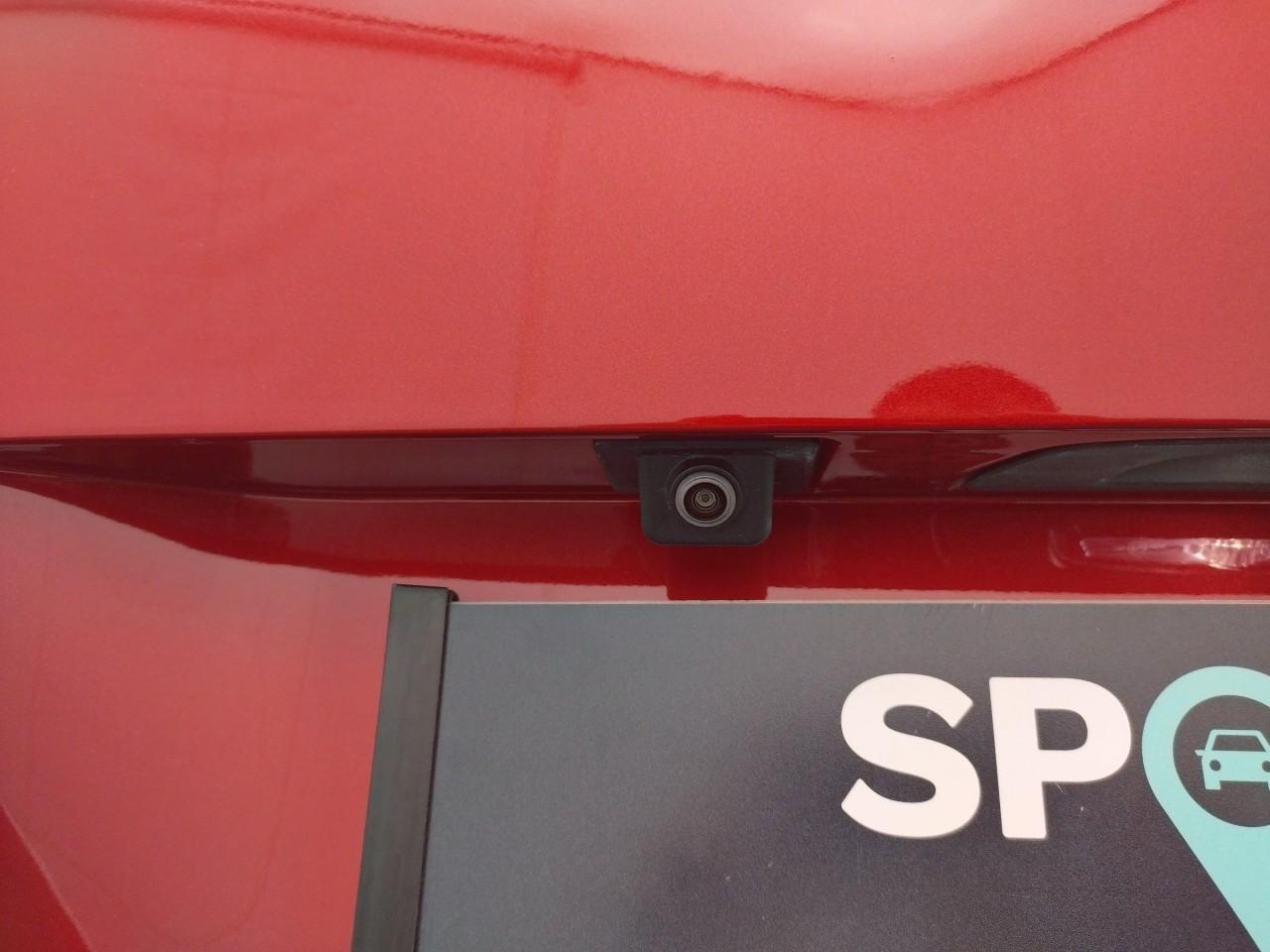 Citroën C3 Aircross puretech 130 s&s eat6 shine — photo 17