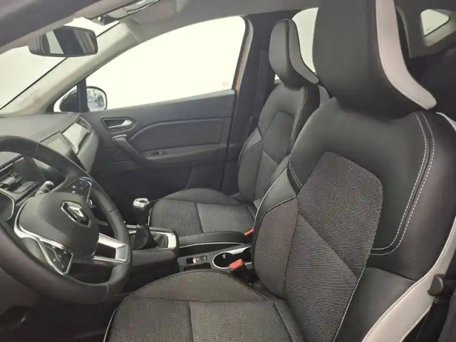Renault Captur tce 90 — photo 42