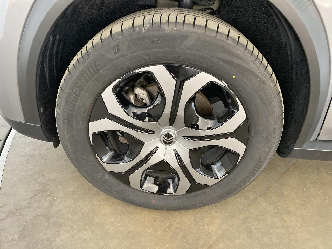 Citroën C3 Aircross hybride 145 ch aut plus — photo 11