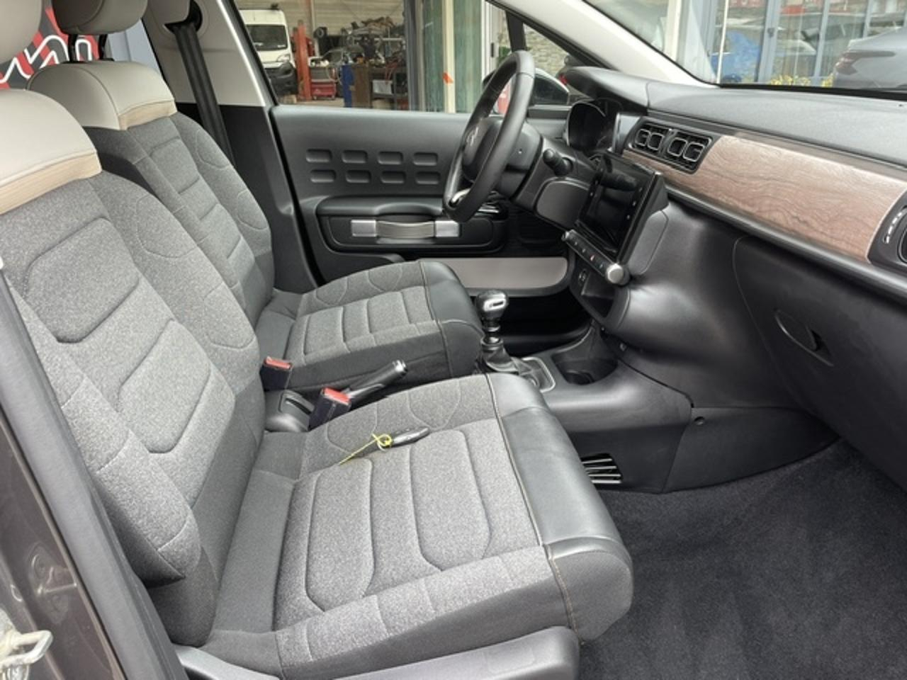 Citroën C3 puretech 110 s&s bvm6 shine pack — photo 19