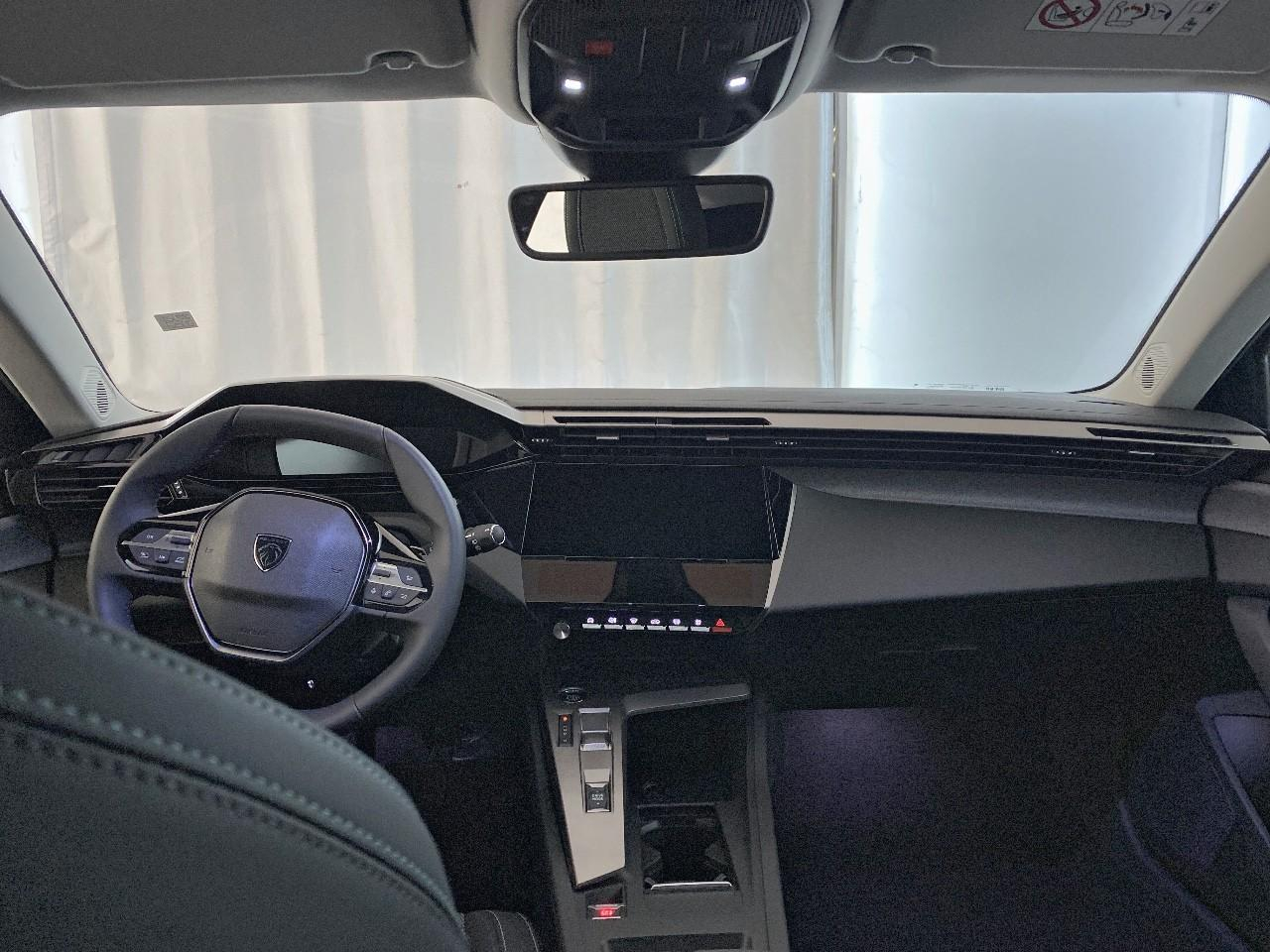 Peugeot 308 hybrid 145 e-dcs6 allure — photo 8