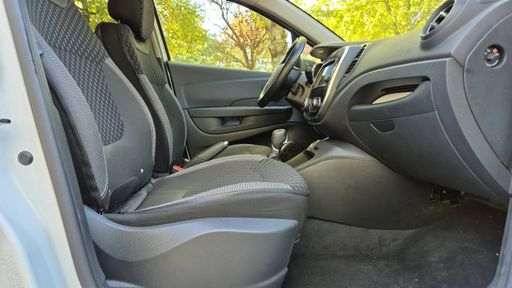 Renault Captur 1.2 TCe 120 Energy EDC - Intens – 2017 – 97052 km – Essence – Boîte Automatique — photo 11