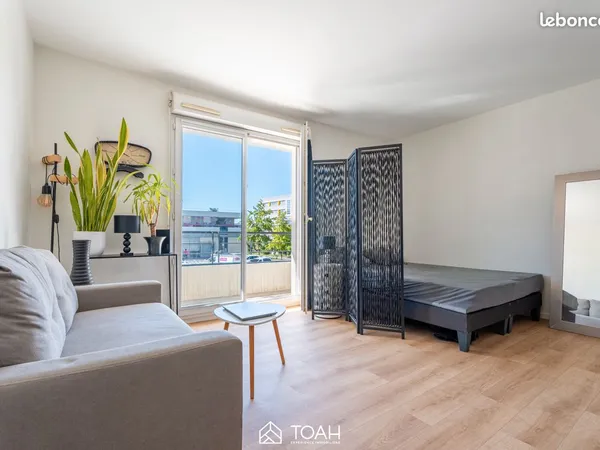 Studio de 25 m² avec terrasse