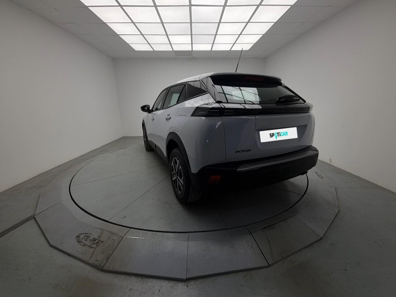 Peugeot 2008 100 s&s bvm6 style — photo 3