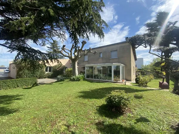 Ensemble immobilier - Zone BRIFFAUT