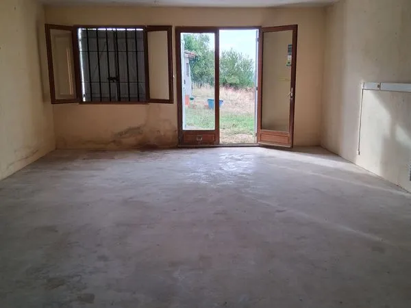 Stockage Location Auch  50m² 200€