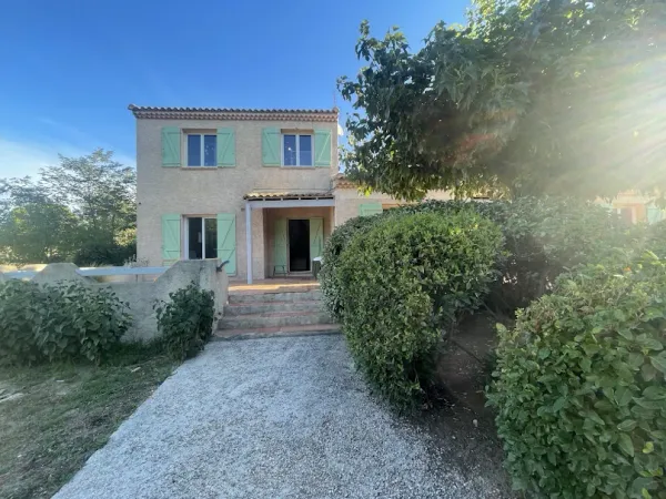 Villa 6 pièces 135 m²