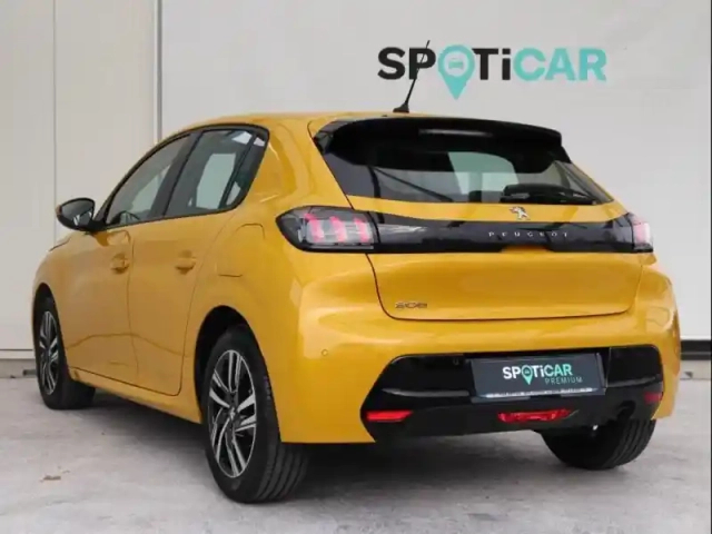 Peugeot 208 1.2 puretech 100ch s&amp;s allure — photo 7