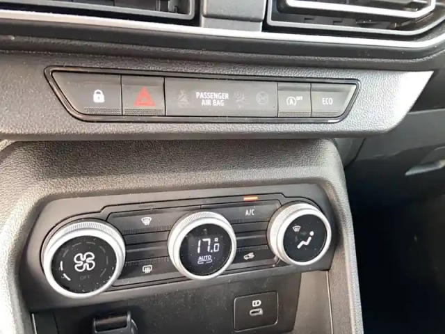 Dacia Sandero tce 90 auto — photo 92