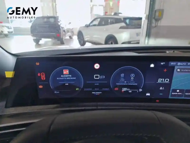 Peugeot 3008 hybrid 145 e-dcs6 — photo 29
