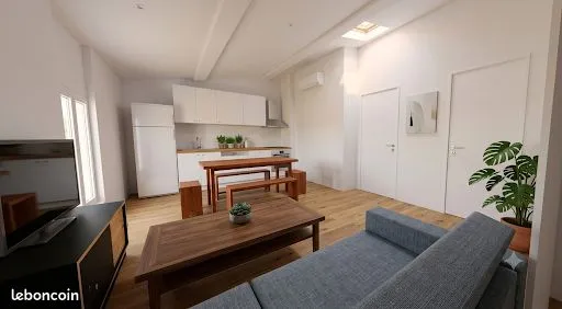 T3 meublé refait à neuf, wifi, climatisation réversible, charme ancien, r+2, location à l'année, val