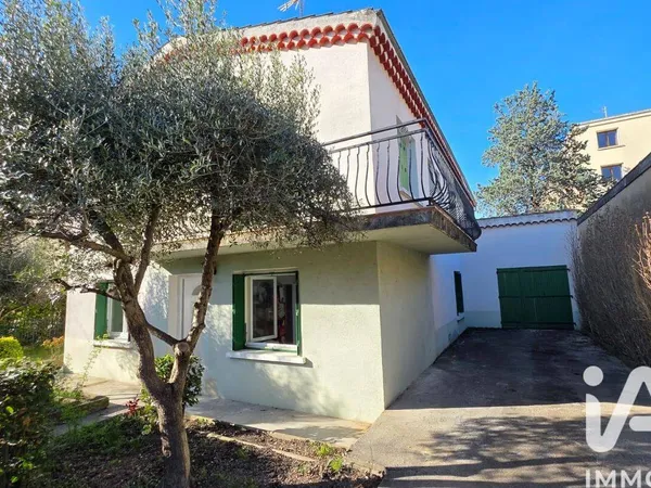 Maison 8 pièces 195 m²