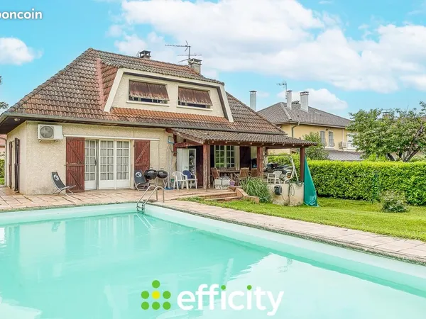 Maison 5 pièces 198 m²