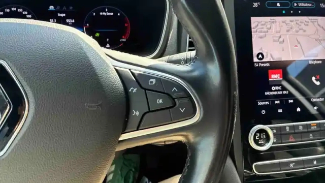 Renault Talisman estate blue dci 150 — photo 19