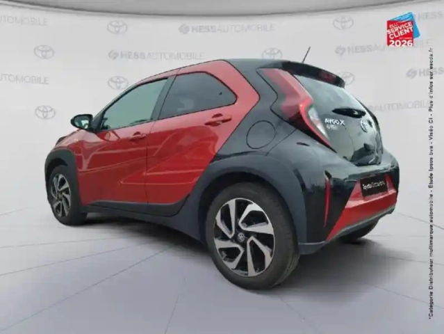 Toyota Aygo X 1.0 vvt-i 72ch design s-cvt my23 — photo 8