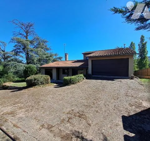Maison 14 pièces 149 m²