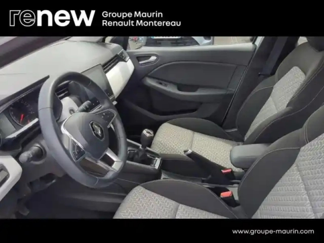 Renault Clio 1.0 tce 90ch evolution — photo 10