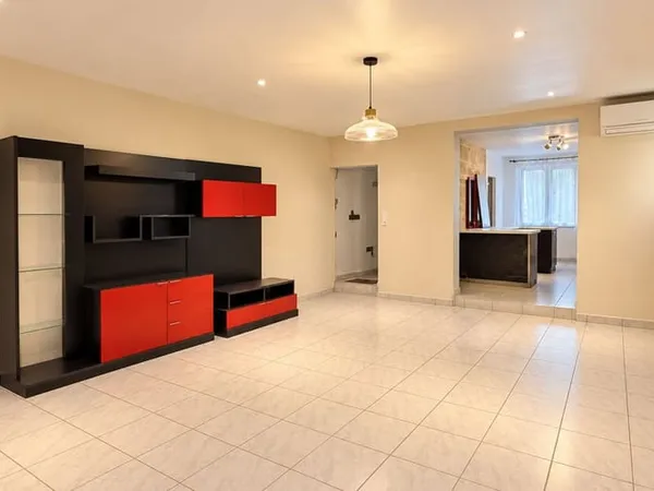 Appartement 3 pièces 105 m²