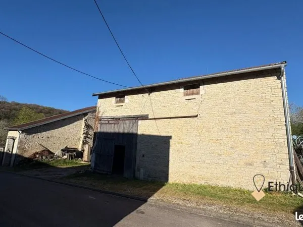 Ferme 6 pièces 683 m²
