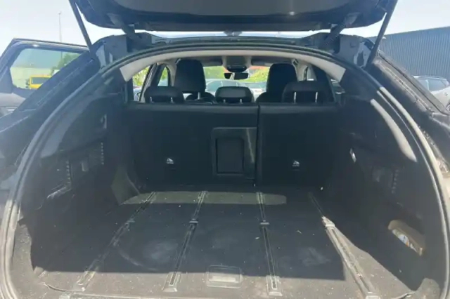 Citroën C5 x hybride rechargeable 225 s&amp;s e-eat8 — photo 9