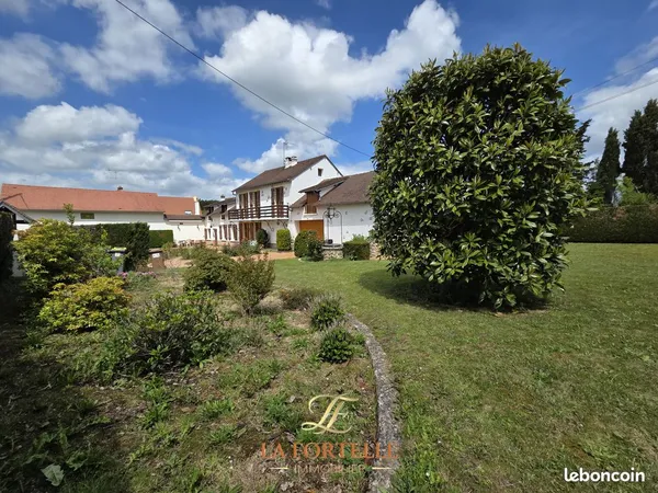 Maison 8 pièces 190 m²