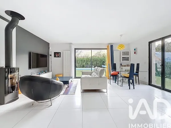 Maison 4 pièces 94 m²