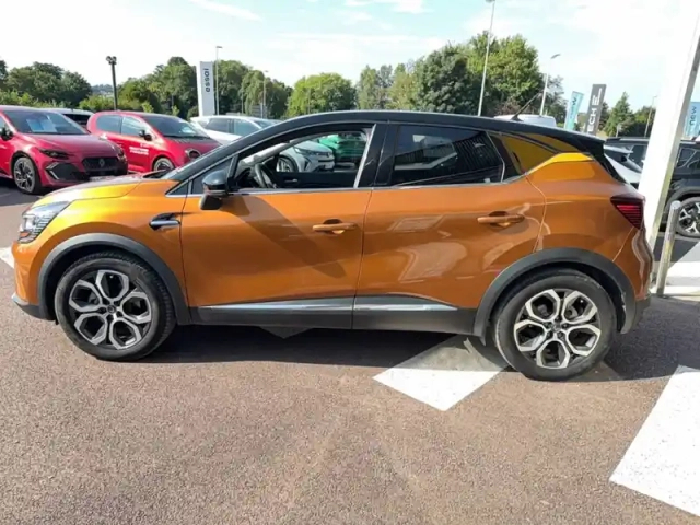Renault Captur e-tech 145 - 21 — photo 5