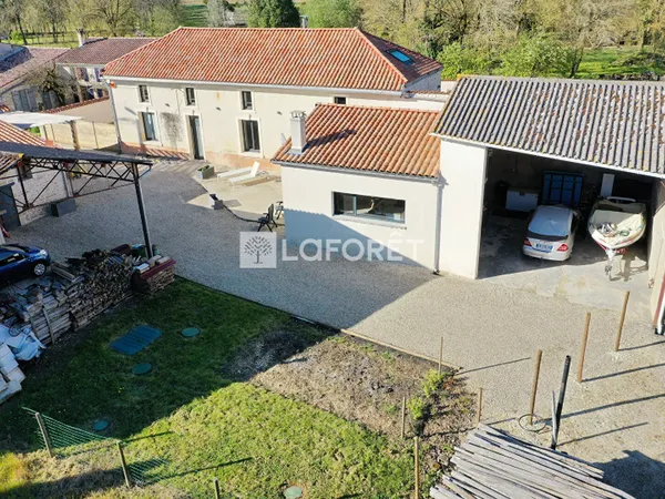 Maison 5 pièces 165 m²