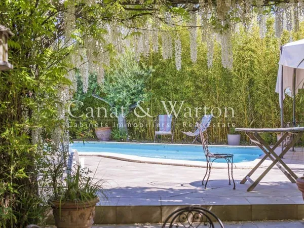 Maison de plain-pied 6 pièces 140 m²