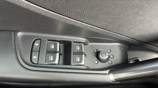 Audi Q2 35 TFSI 150 S-Tronic 7 - S Line Plus – 2024 – 21656 km – Essence – Boîte Automatique — photo 13