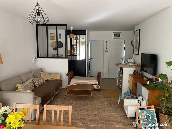 Appartement T3 avec balcon & parking