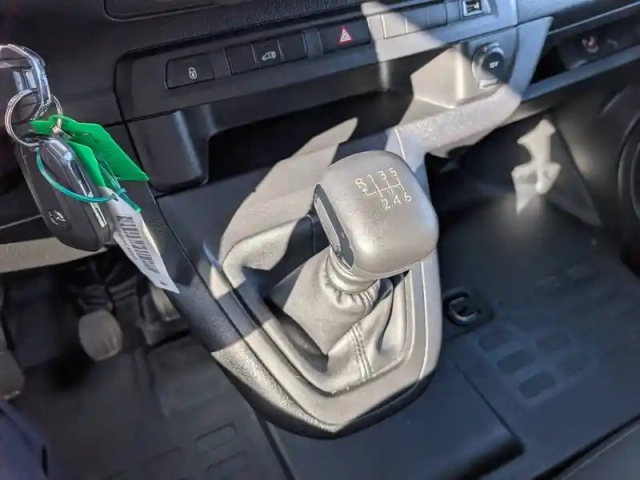 Opel Vivaro fgn l2 1.5 diesel 120 ch — photo 120
