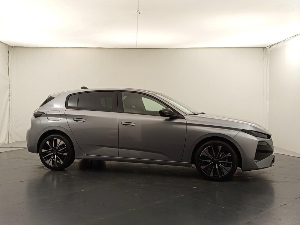 Peugeot 308 hybrid 145 e-dcs6 allure — photo 6