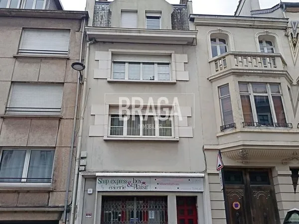 Immeuble de rapport 8 pièces 155 m²