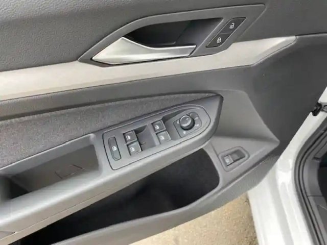Volkswagen Golf 1.5 ehybrid 204 dsg6 — photo 9