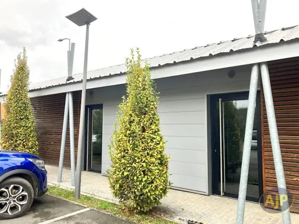 Local professionnel 45 m²