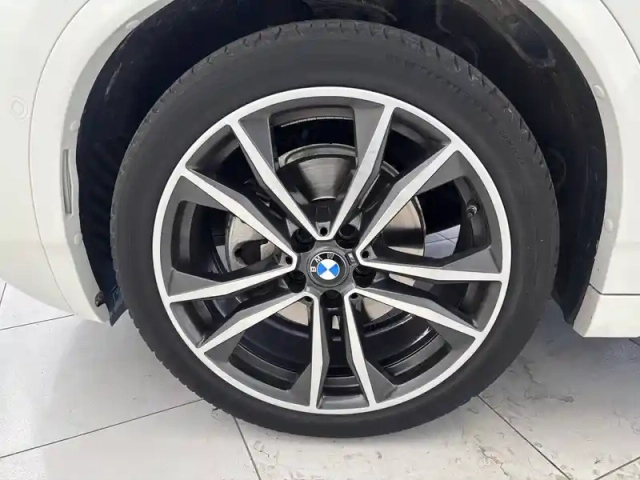 Bmw X2 sdrive 18i 136 ch dkg7 — photo 16