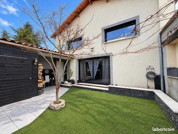 À VENDRE - Belle grange rénovée 150 m² avec patio