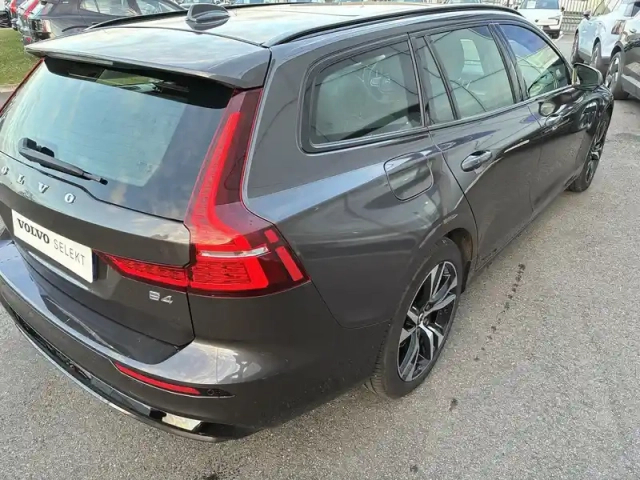 Volvo V60 b4 197 ch dct7 — photo 11