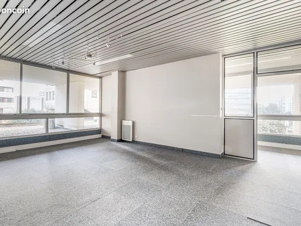 Bureaux 115 m² BORDEAUX
